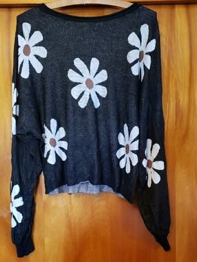 Ekouaer Daisy Sweater Knit Lounge Set LS Top & Shorts! Cute!!